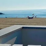 & Sea 4*